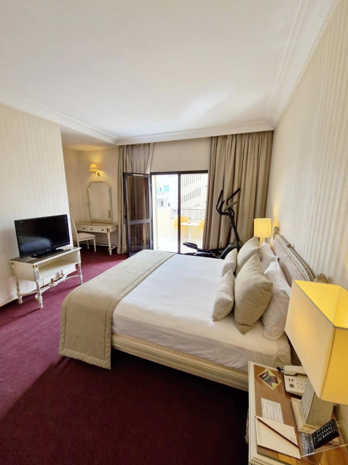 Hotel Belvedere Fourati Tunis Exterior photo